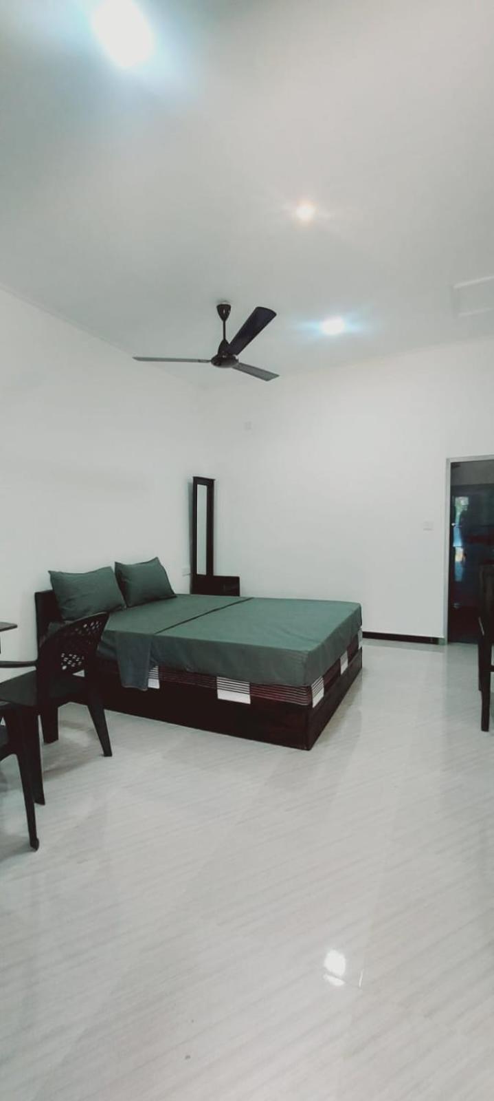 Nilaveli Beach Rooms מראה חיצוני תמונה