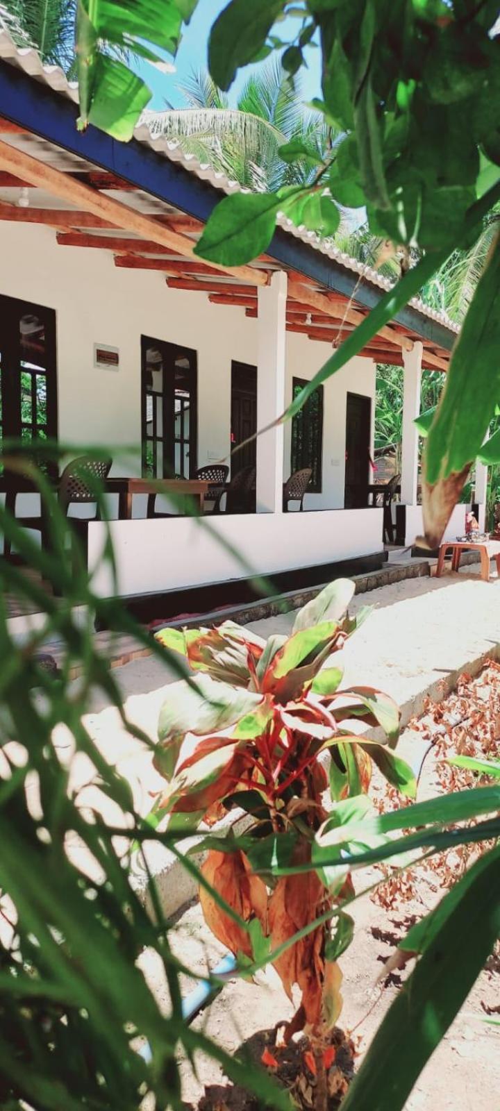 Nilaveli Beach Rooms מראה חיצוני תמונה